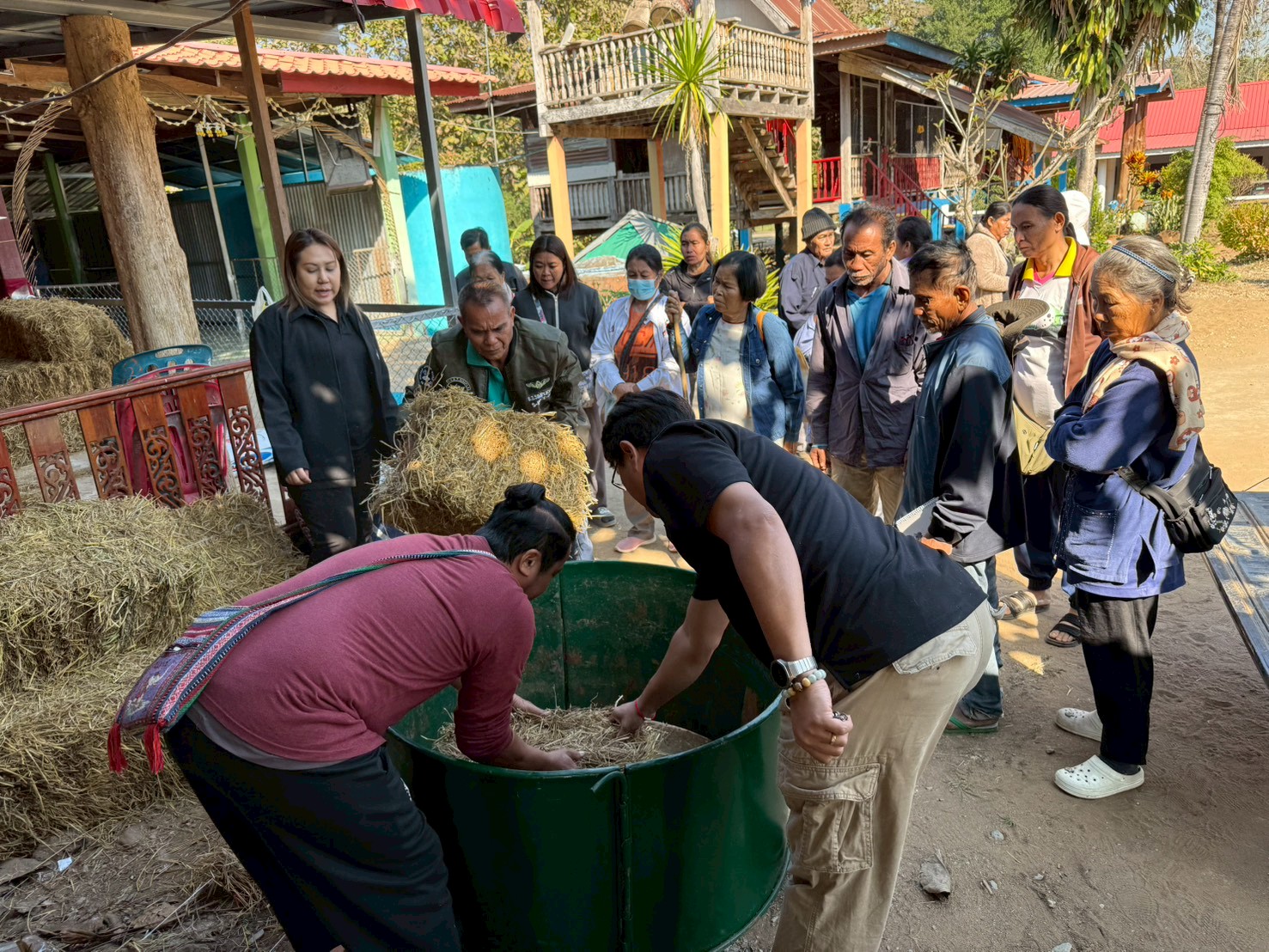 title - ส.ป.ก.อุตรดิตถ์ จัดอบรมโครงการลดการเผาเศษวัสดุเหลือใช้ทางการเกษตรในเขตปฏิรูปที่ดิน กิจกรรมลดการเผาเศษวัสดุเหลือใช้ทางการเกษตรในเขตปฏิรูปที่ดิน พ.ศ. ๒๕๖๙
